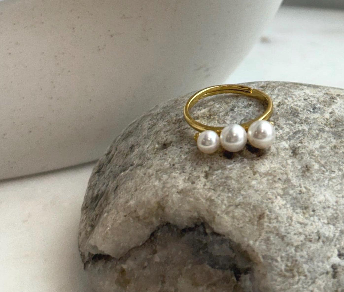 Elly’s 3pcs 4.6-5.8mm Freshwater white pearls Ring: Extreme luster mirrored, 1.6cm long, S925 Silver Adjustable Ring.