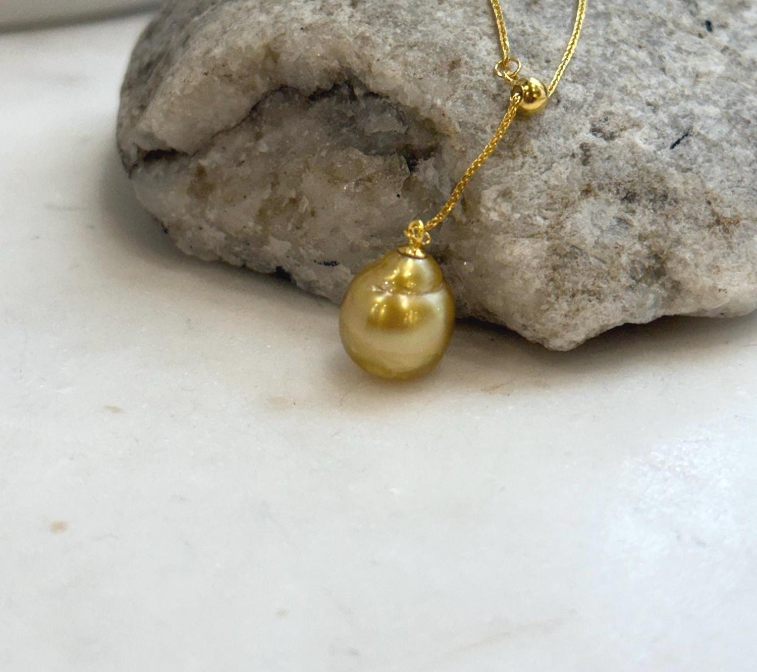 Elly’s 11.9x13.6mm South Sea deep tea golden ocean pearl cool Pendant Y-Lariat Necklace Set: Extreme luster mirrored. To 19.1“