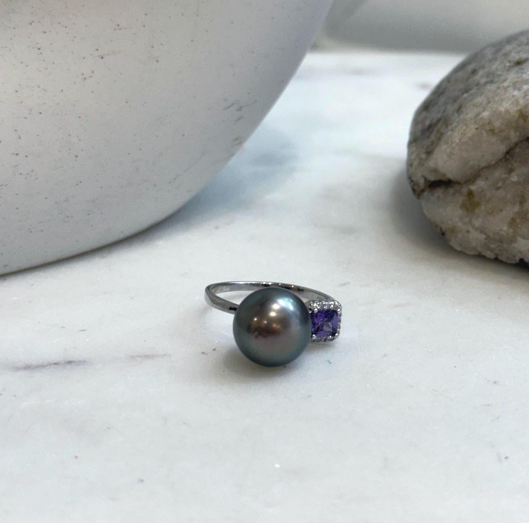 Elly’s 11.3mm Tahitian platinum hunter ocean Pearl Ring: Extreme luster mirrored, S925 silver adjustable Ring. Pearl Jewelry Idea.