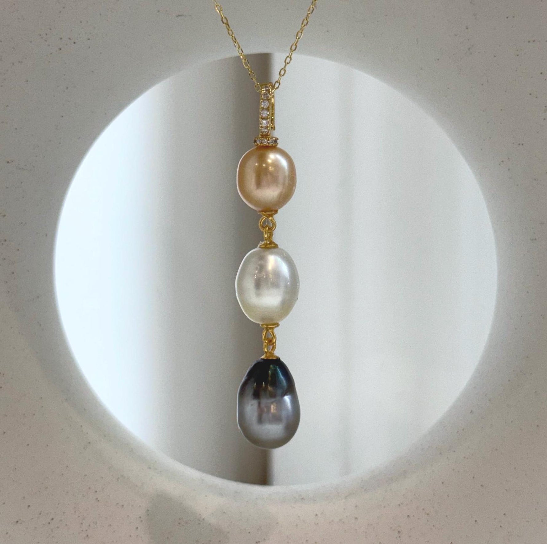 Tri 9.5-10.2mm South sea golden Tahitian Australian White pearls pendant: Extreme luster mirrored, 5.8cm high, S925 silver necklace set.