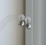 Elly’s 8.6mm Tahitian Silver Platinum ocean Pearls Earrings: Extreme luster Mirrored, 1.6cm high, S925 silver cool fancy earrings.