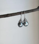 Elly’s 11.8mm Tahitian Silver Platinum ocean Pearls Earrings hooks: Extreme luster Mirrored, 3.6cm high, S925 silver cool fancy earrings.