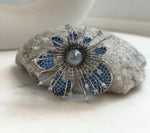 Elly’s Tahitian platinum Ocean Pearl Floral Brooch pendant 2in1: Extreme luster mirrored, 10.3mm, 5cm dia, no chain.