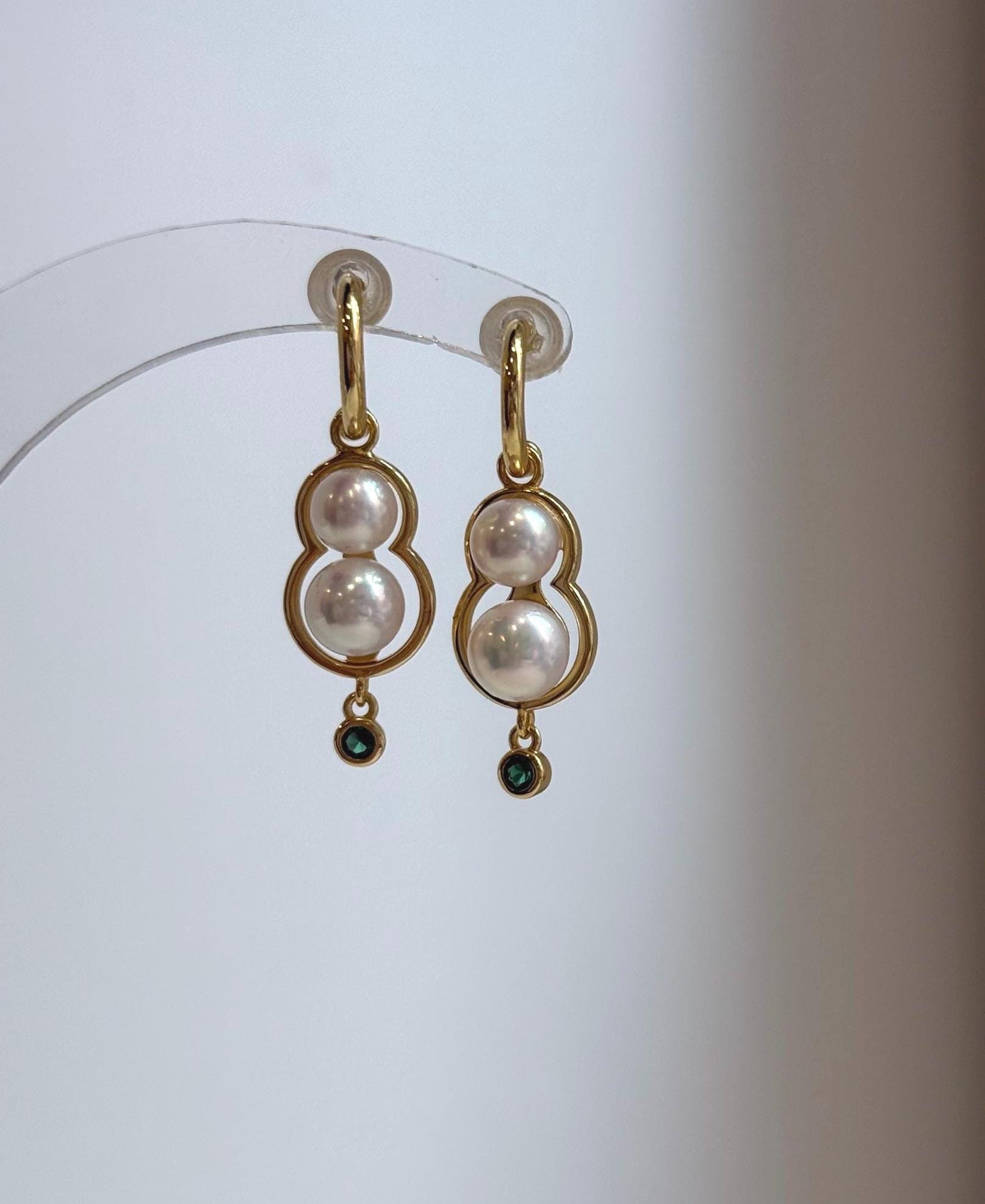 Elly’s 5.2-6.6mm Ivory Pearls Earrings: Extreme luster Mirrored, 3cm long, S925 silver earrings.