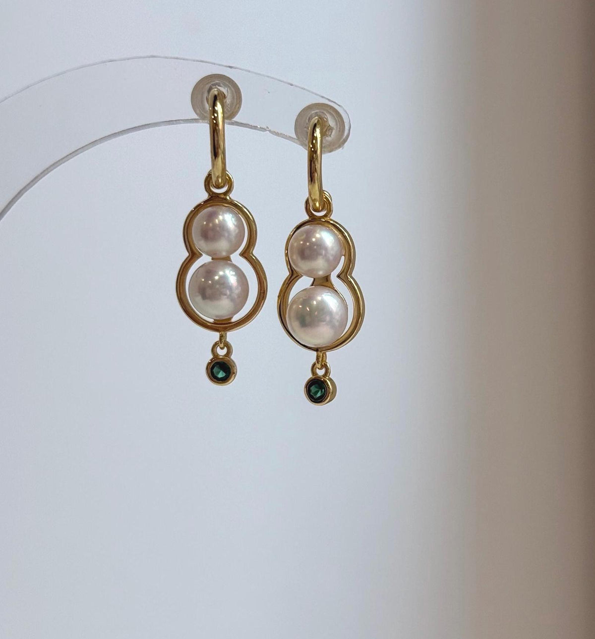 Elly’s 5.2-6.6mm Ivory Pearls Earrings: Extreme luster Mirrored, 3cm long, S925 silver earrings.