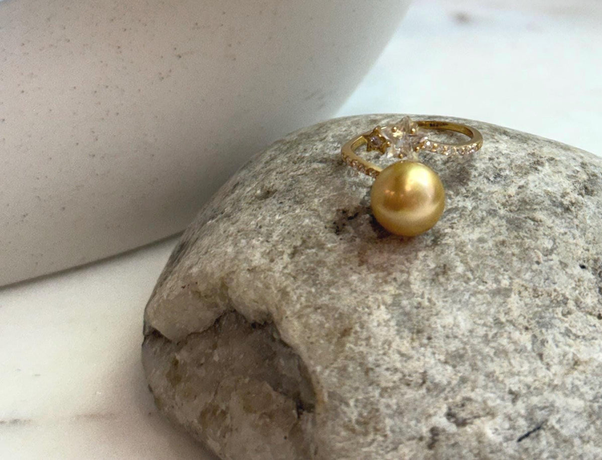 Elly’s 9.8mm South sea deep gold ocean pearl Stars Ring: Extreme luster mirrored, S925 silver with gold plated adjustable Vintage Ring.