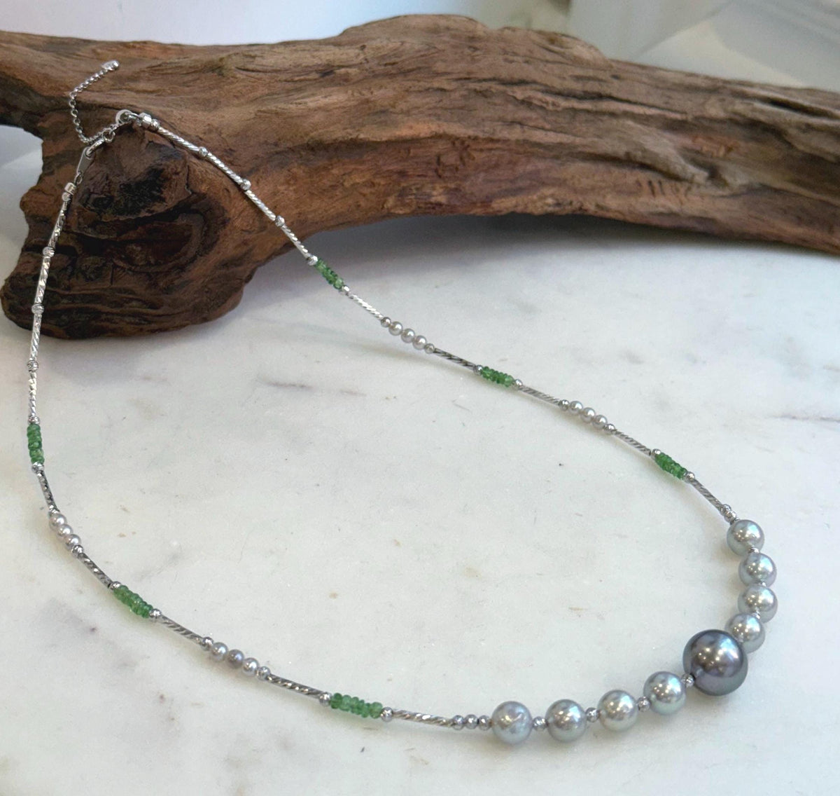 Elly’s Akoya Tahitian ocean pearls Designed Necklace: Extreme luster mirrored, S925 silver Tsavorite necklace, to 19.7”.