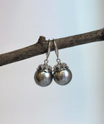 Elly’s 11.1mm Tahitian Platinum ocean Pearls Earrings hooks: Extreme luster Mirrored, 2.7cm high, S925 silver cool fancy earrings.