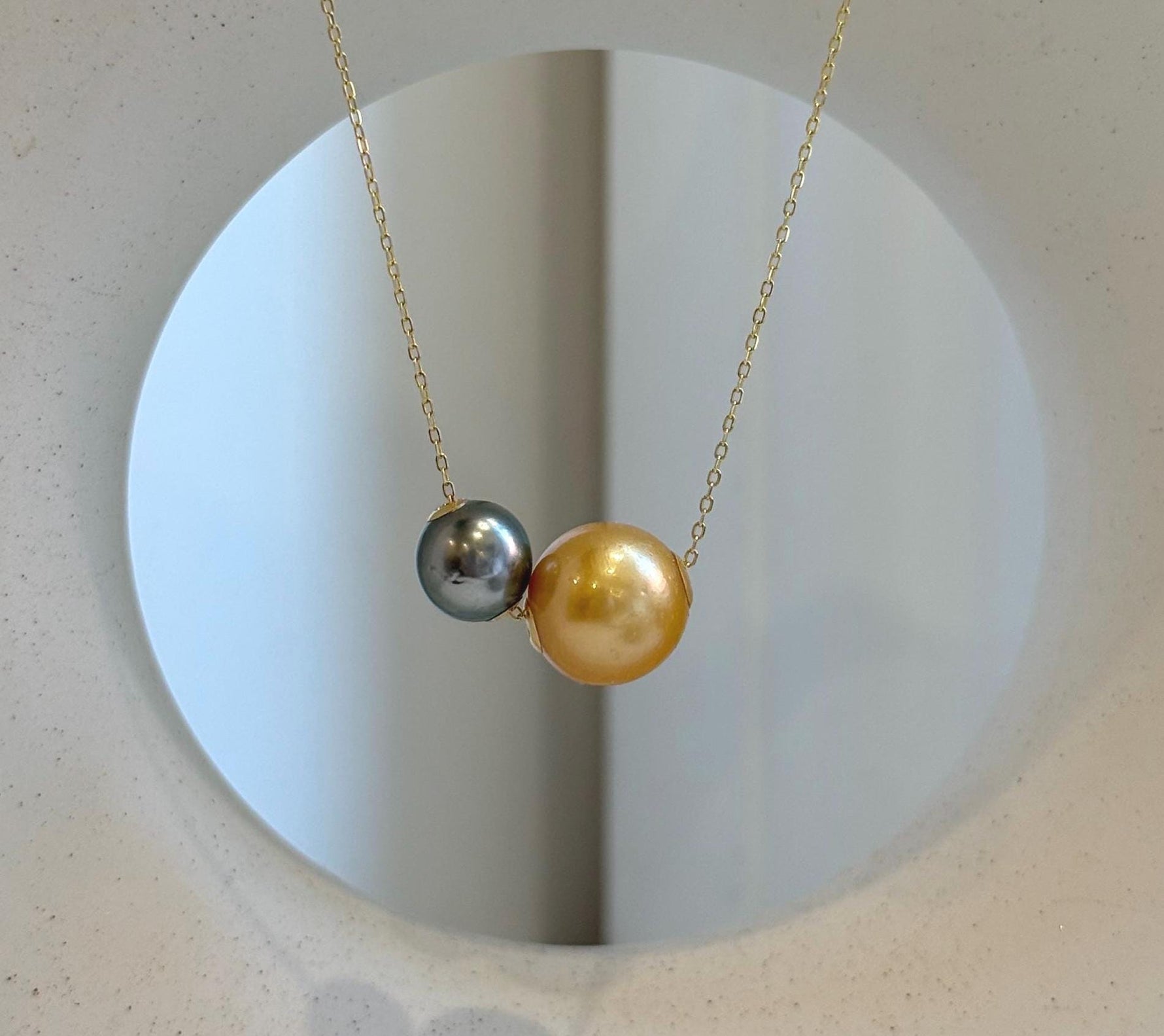 Elly’s Double Au750 18k Gold Tahitian South sea deep gold ocean Pearls Floating pendants: Extreme luster, 9-12.5mm.