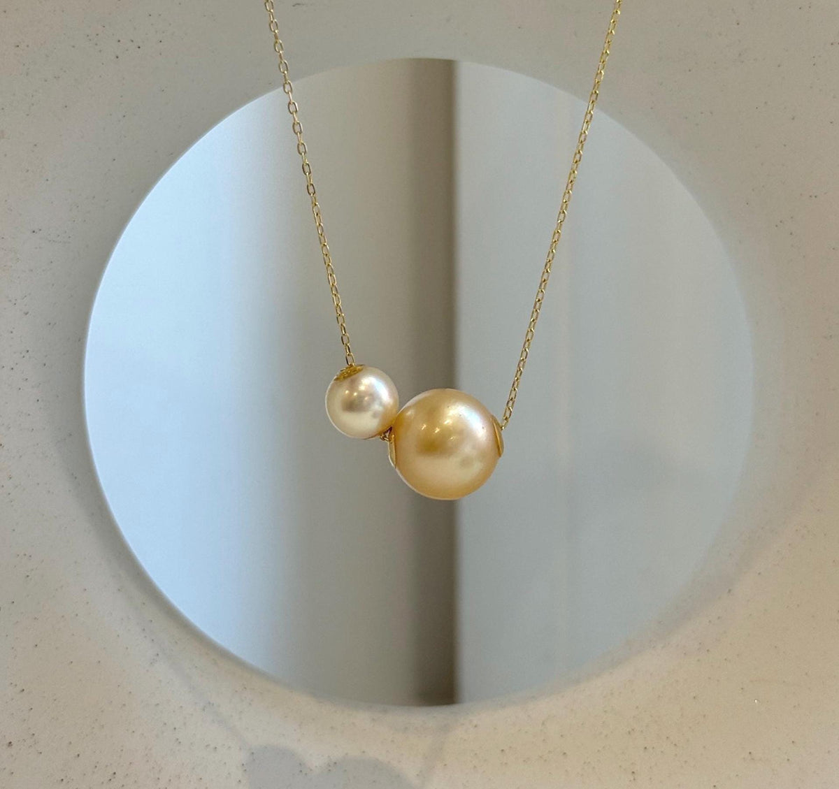Elly’s Double Au750 18k Gold 7.7-11.7mm South sea golden Akoya Ocean Pearls Floating pendants:Extreme luster mirrored.