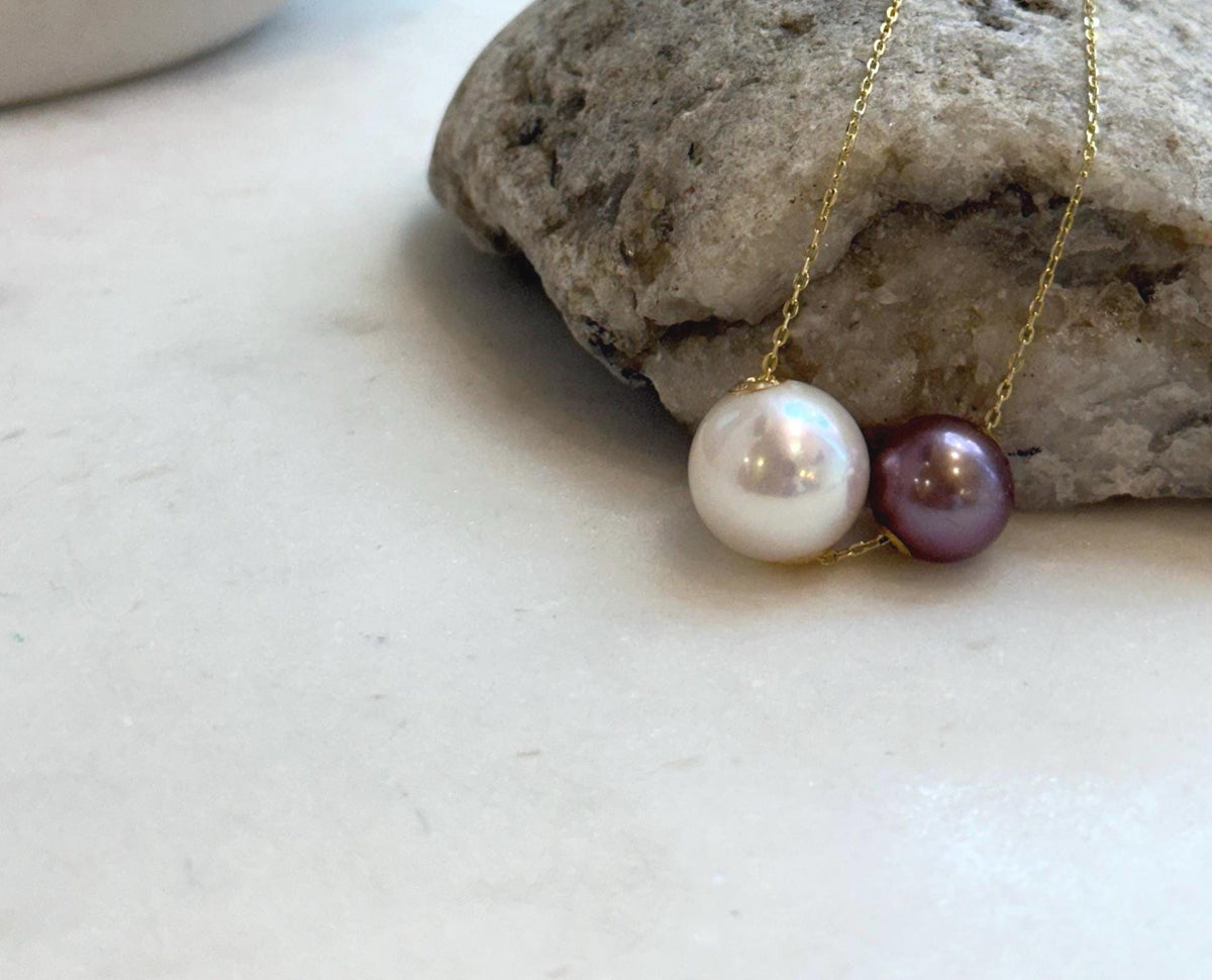 Elly’s Double Au750 18k Gold 10.6-13mm Edison Pearls Floating pendants:Extreme luster mirrored, S925 silver chain clips set.