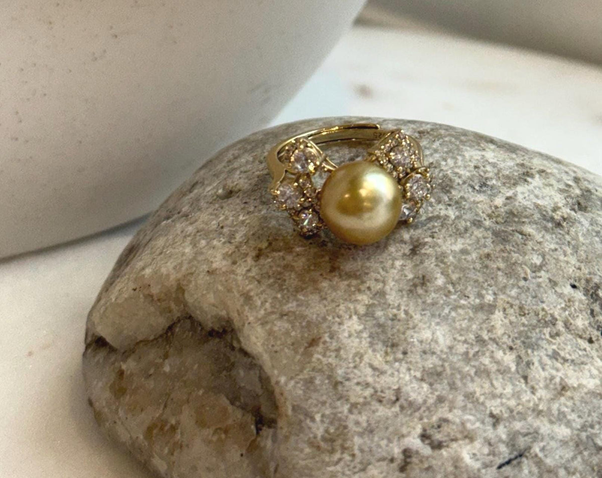 Elly’s 9.7mm South sea deep Tea gold ocean pearl Ring: Extreme luster, 1.2x2cm, S925 silver with gold plated adjustable Vintage Ring.