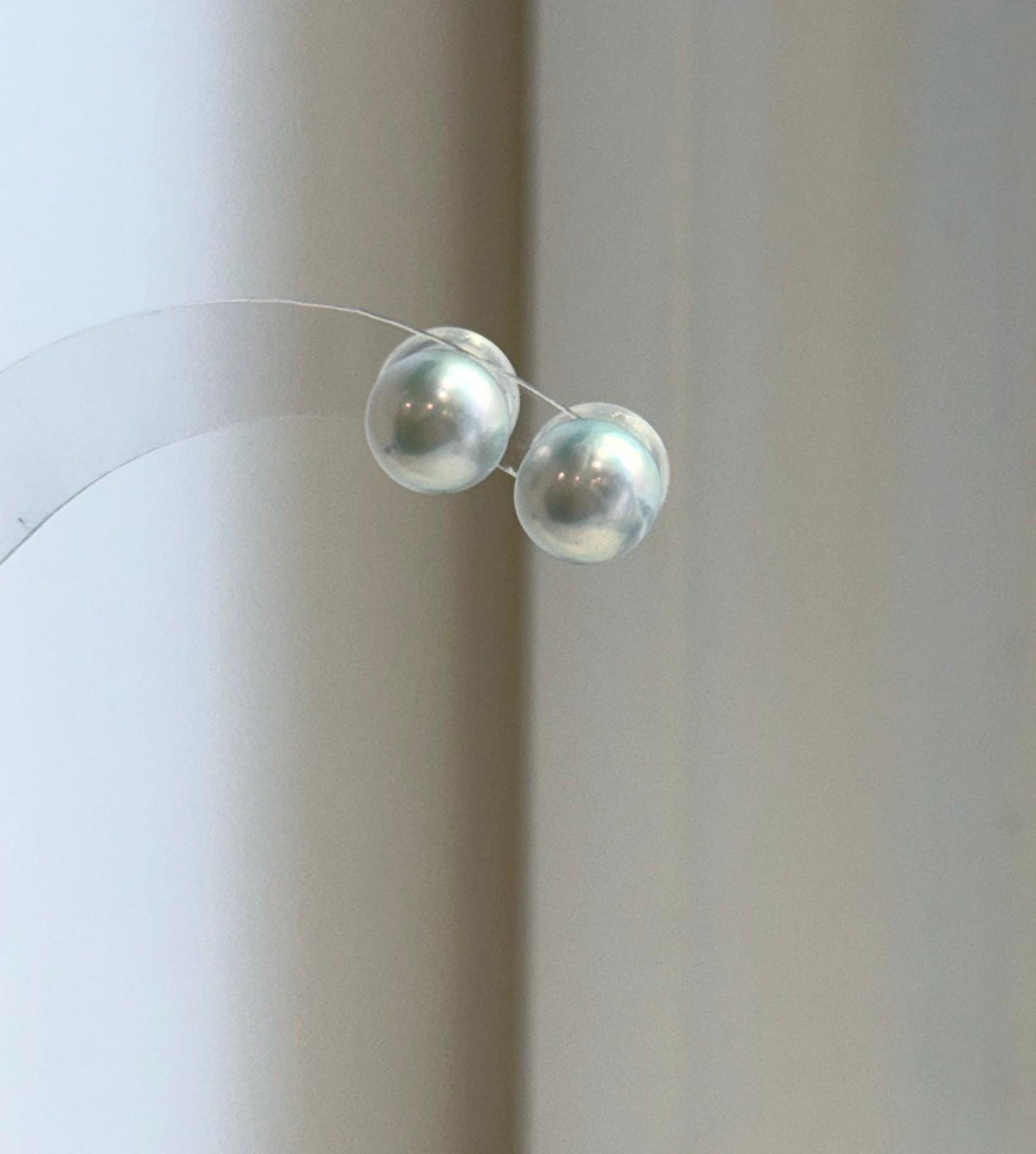 Elly’s 9.5mm Edison white blue Pearls Earrings: Extreme luster Mirrored, S925 silver cool minimalist earrings studs.