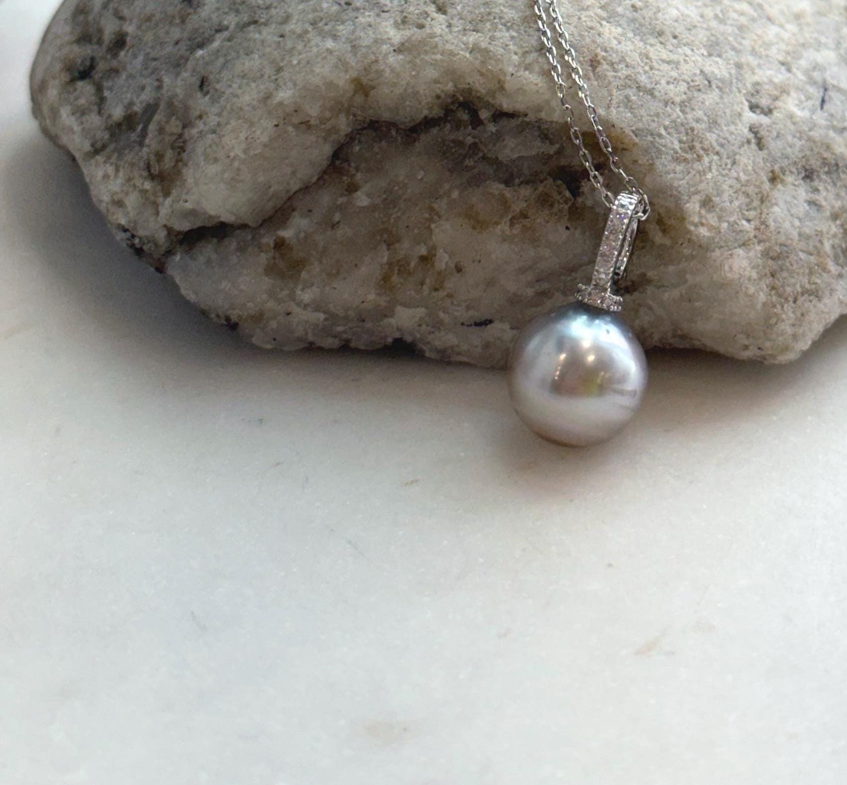 Elly’s 12mm Tahitian Taupe ocean Pearl pendant: Extreme luster mirrored, S925 silver minimalist pendant, 2.2cm high.