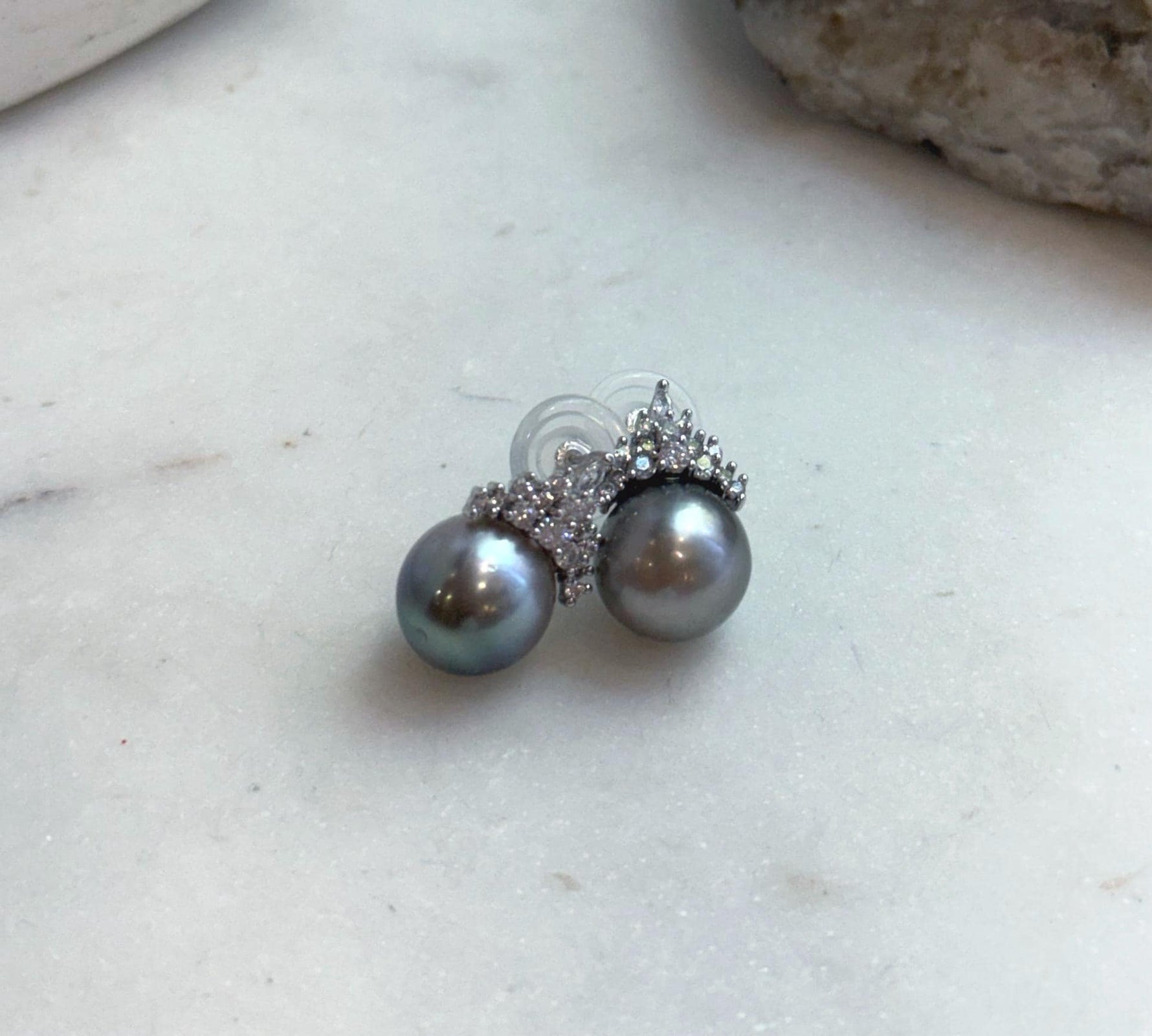 Elly’s 11.5mm Tahitian Platinum ocean Pearls Earrings: Extreme luster Mirrored, 2cm high, S925 silver cool fancy earrings.