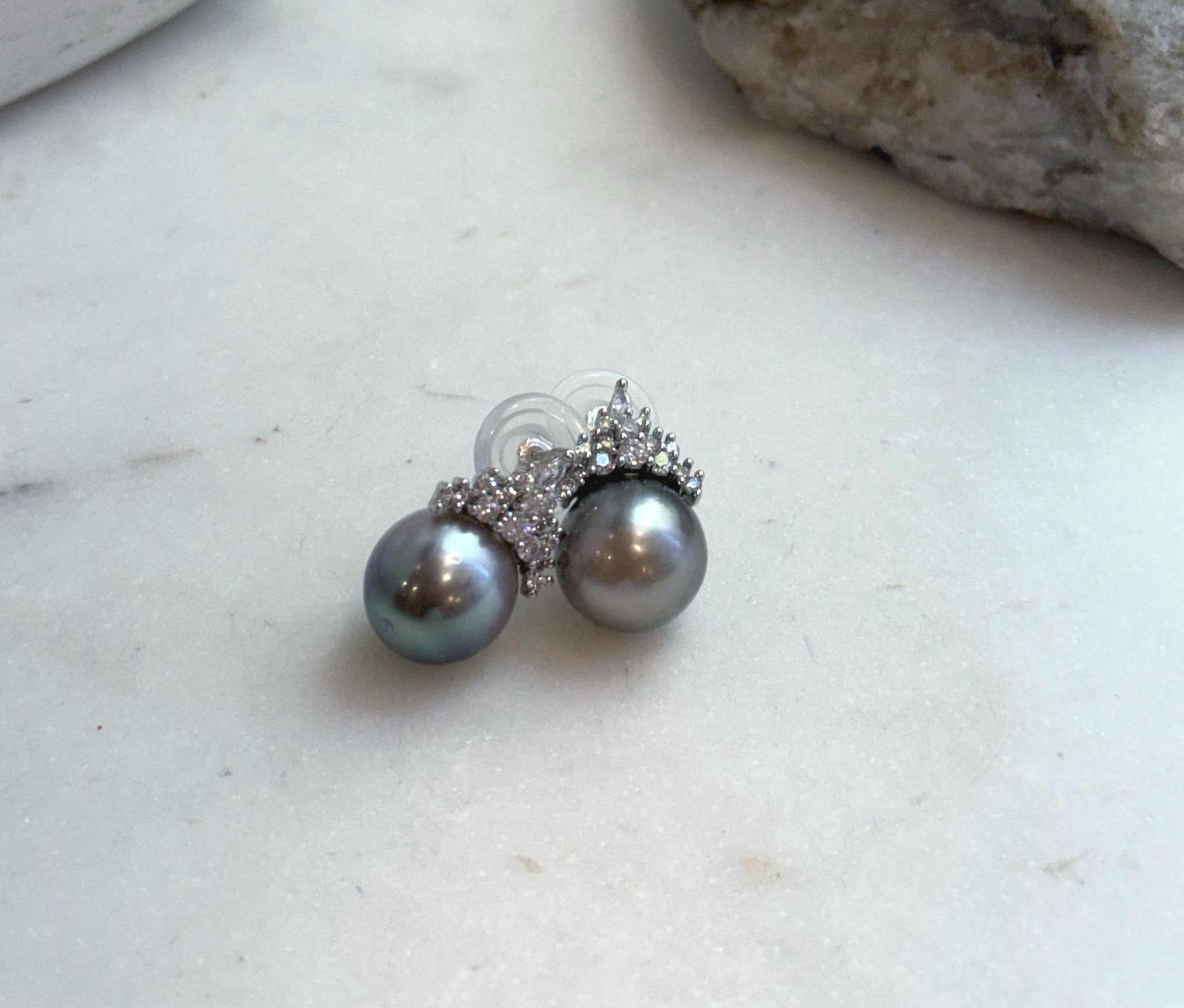 Elly’s 11.5mm Tahitian Platinum ocean Pearls Earrings: Extreme luster Mirrored, 2cm high, S925 silver cool fancy earrings.