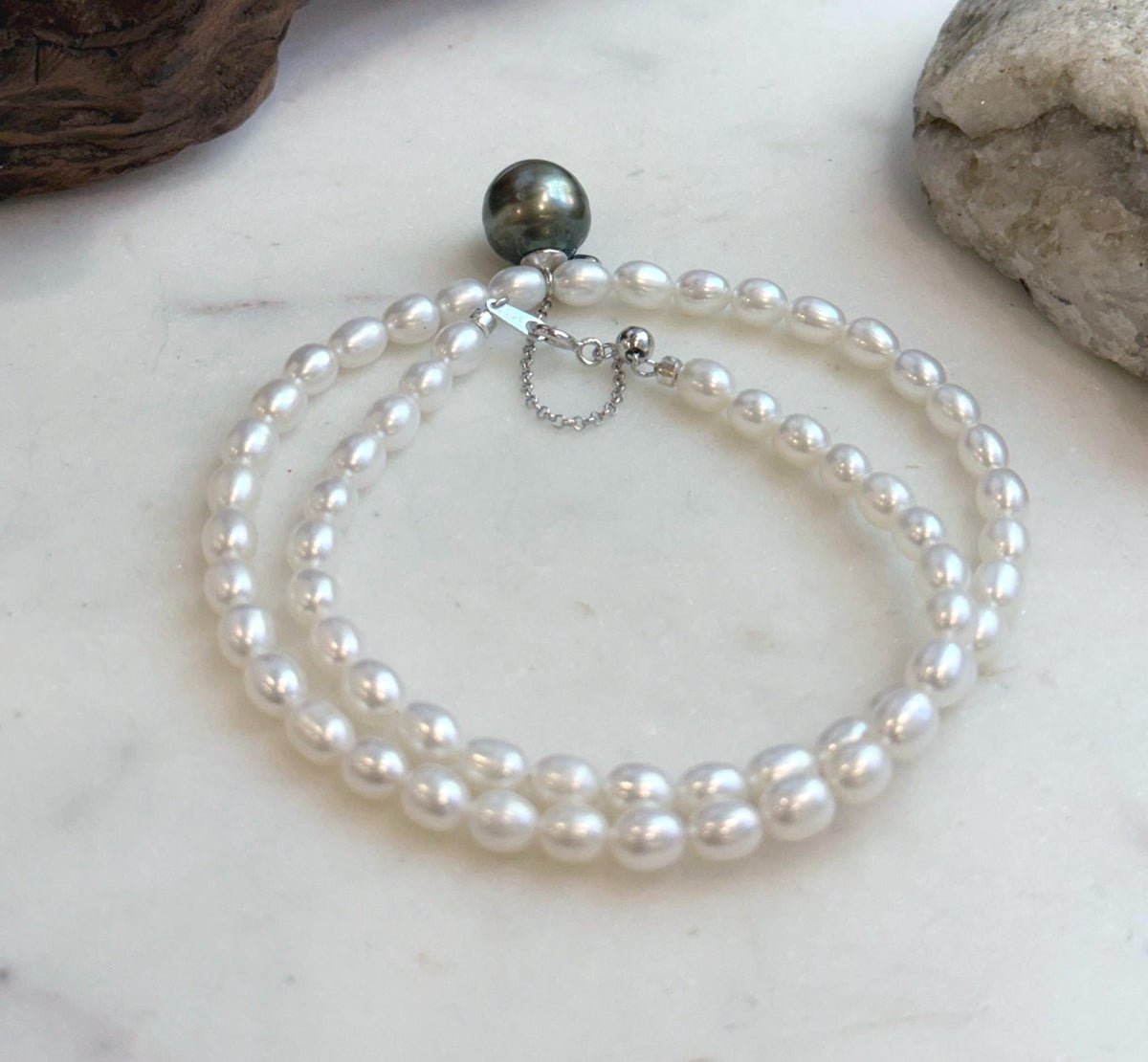 Elly’s 11.8mm Tahitian Platinum black ocean Freshwater white Pearls Necklace: extreme luster, S925 silver necklace. To 18.1”.