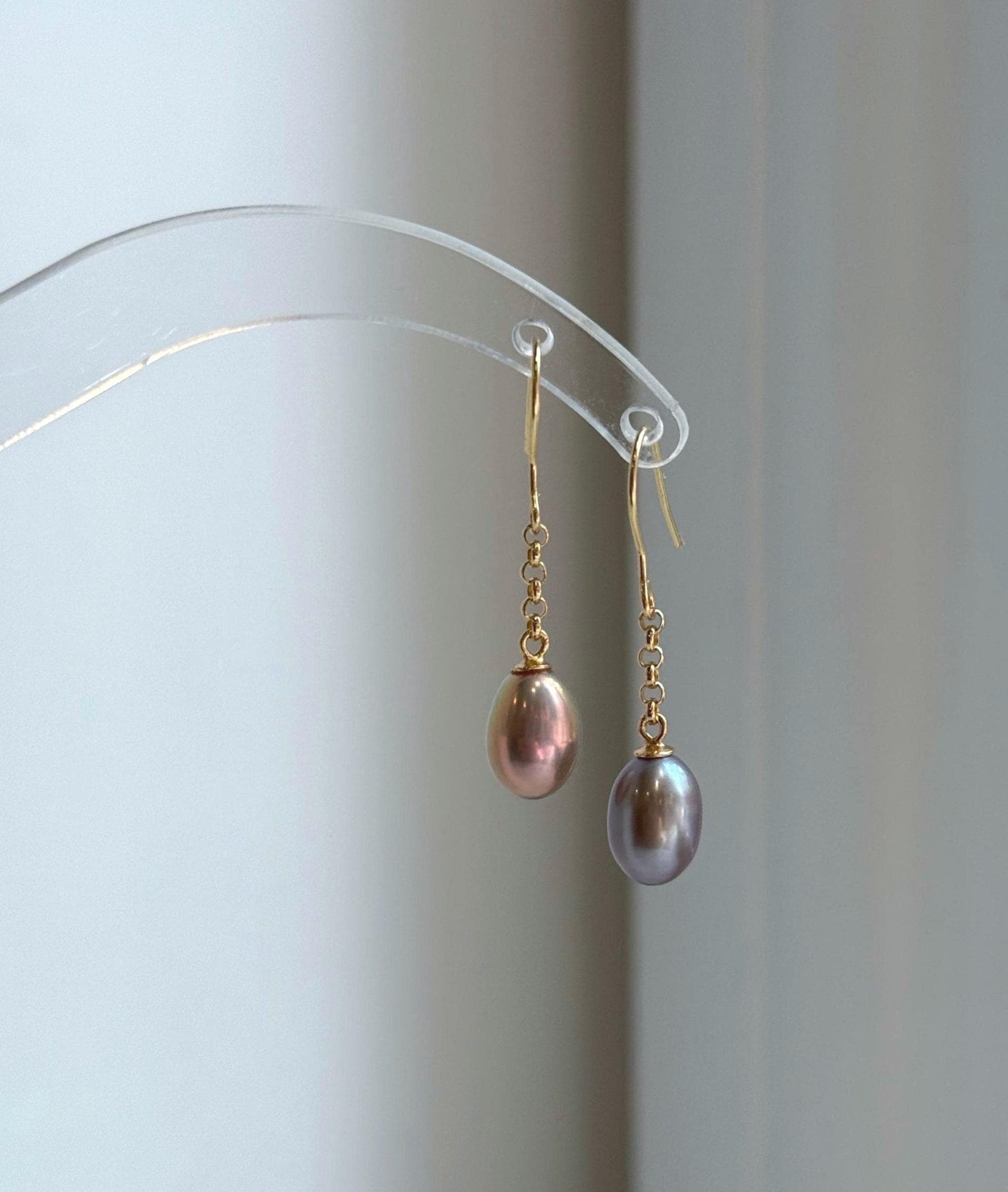 Elly’s 2 pairs Extremely strong luster natural Freshwater pearls s925 silver strip waterdrop strip earrings. Daily cool AB earrings.