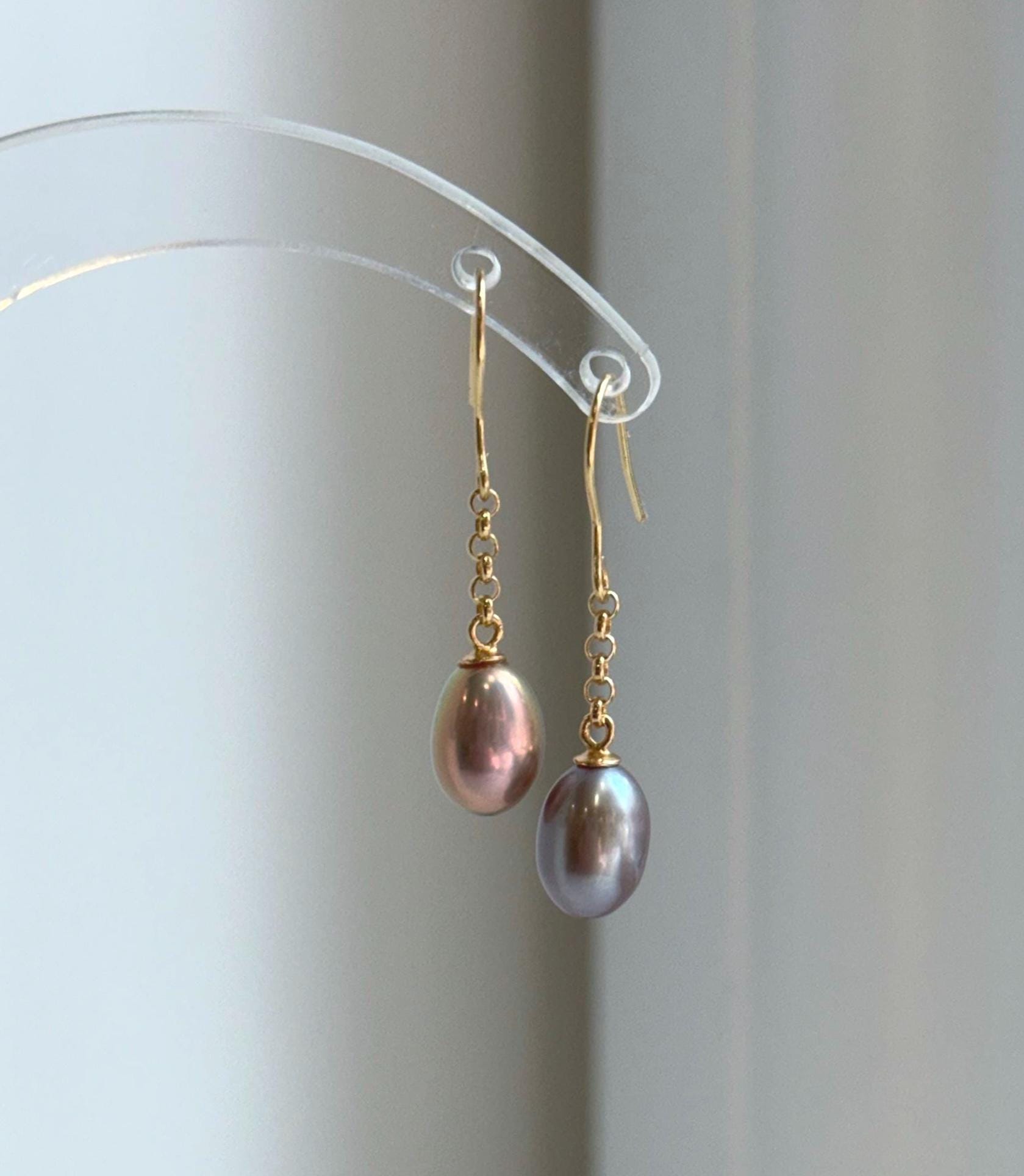 Elly’s 2 pairs Extremely strong luster natural Freshwater pearls s925 silver strip waterdrop strip earrings. Daily cool AB earrings.