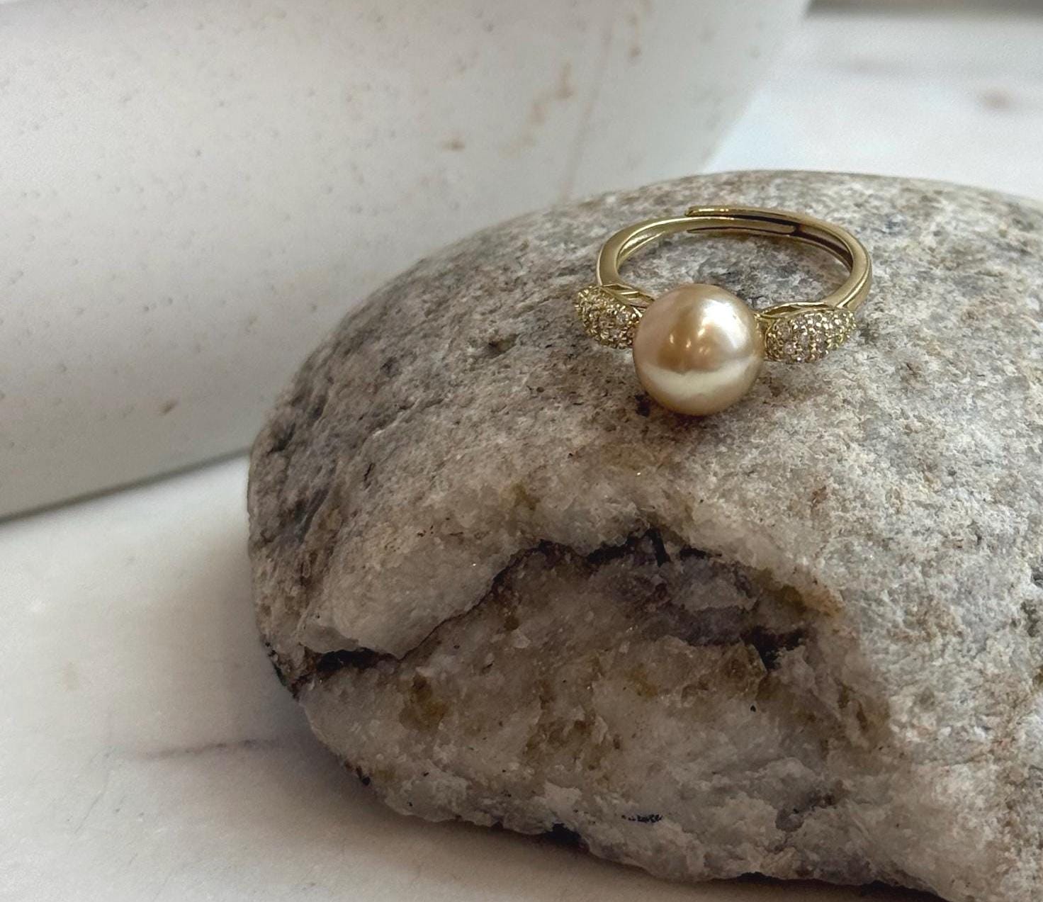 Elly’s 9.2mm South sea deep Tea gold ocean pearl Ring: Extreme luster, S925 silver with gold plated adjustable Vintage Ring.