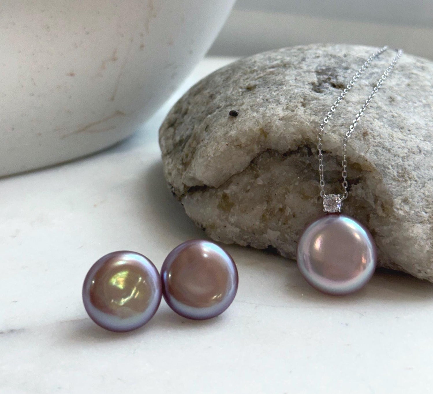 Elly’s Set of Pendant earrings, natural Rose Freshwater button pearls, vintage set.