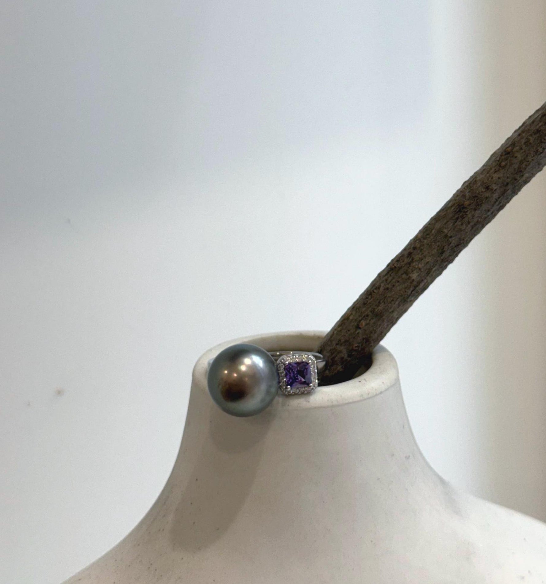 Elly’s 11.3mm Tahitian platinum hunter ocean Pearl Ring: Extreme luster mirrored, S925 silver adjustable Ring. Pearl Jewelry Idea.