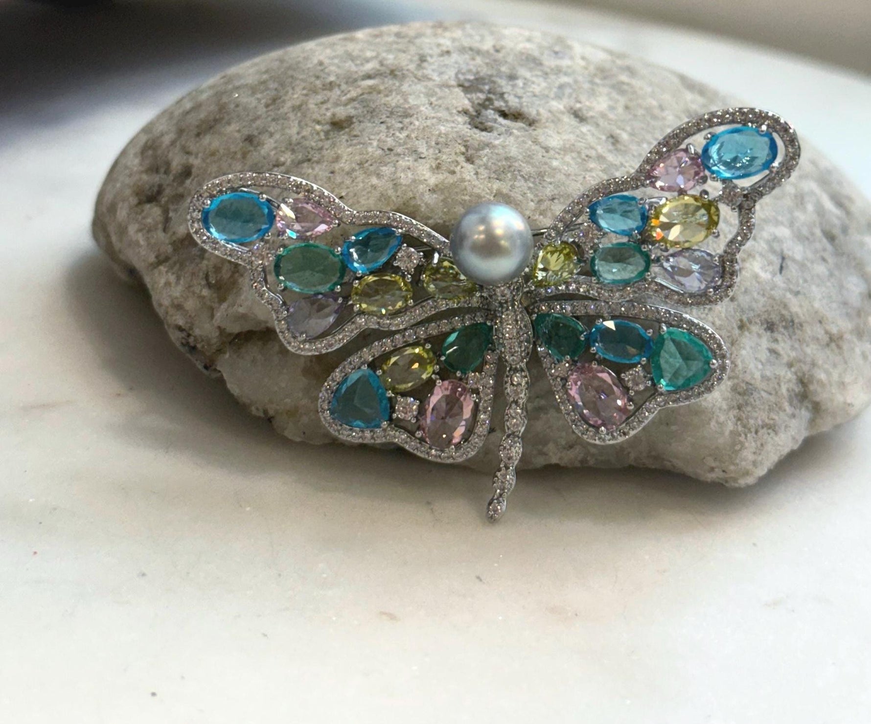 Akoya blue silver pearl butterfly brooch with mirror luster