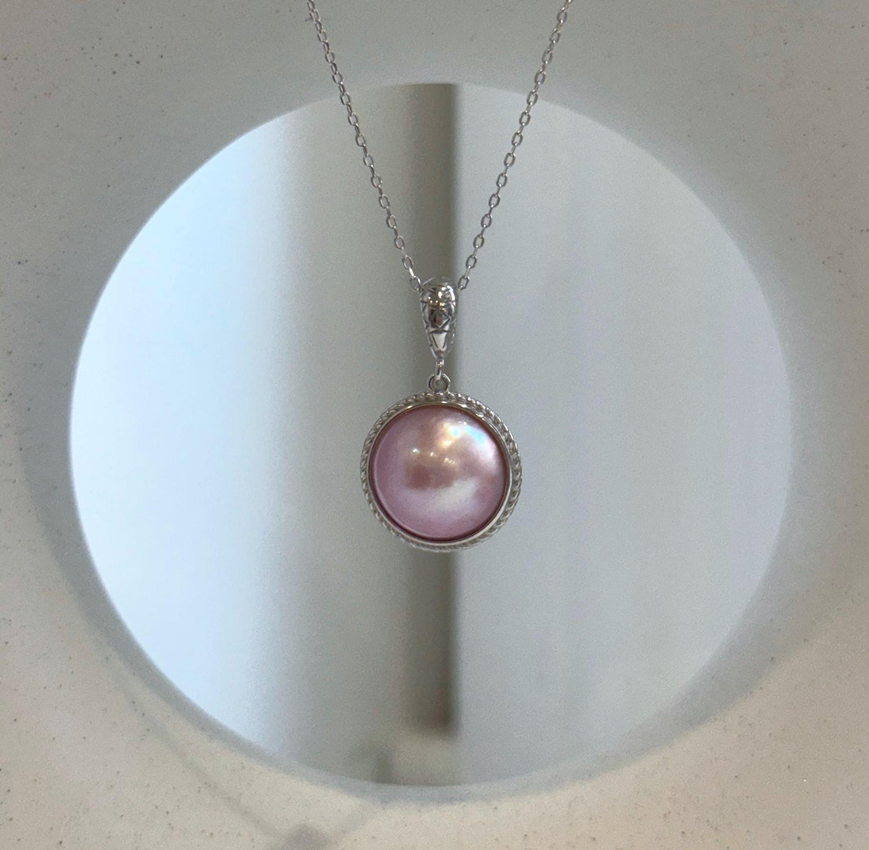 Elegant ocean pearl gift set for women.