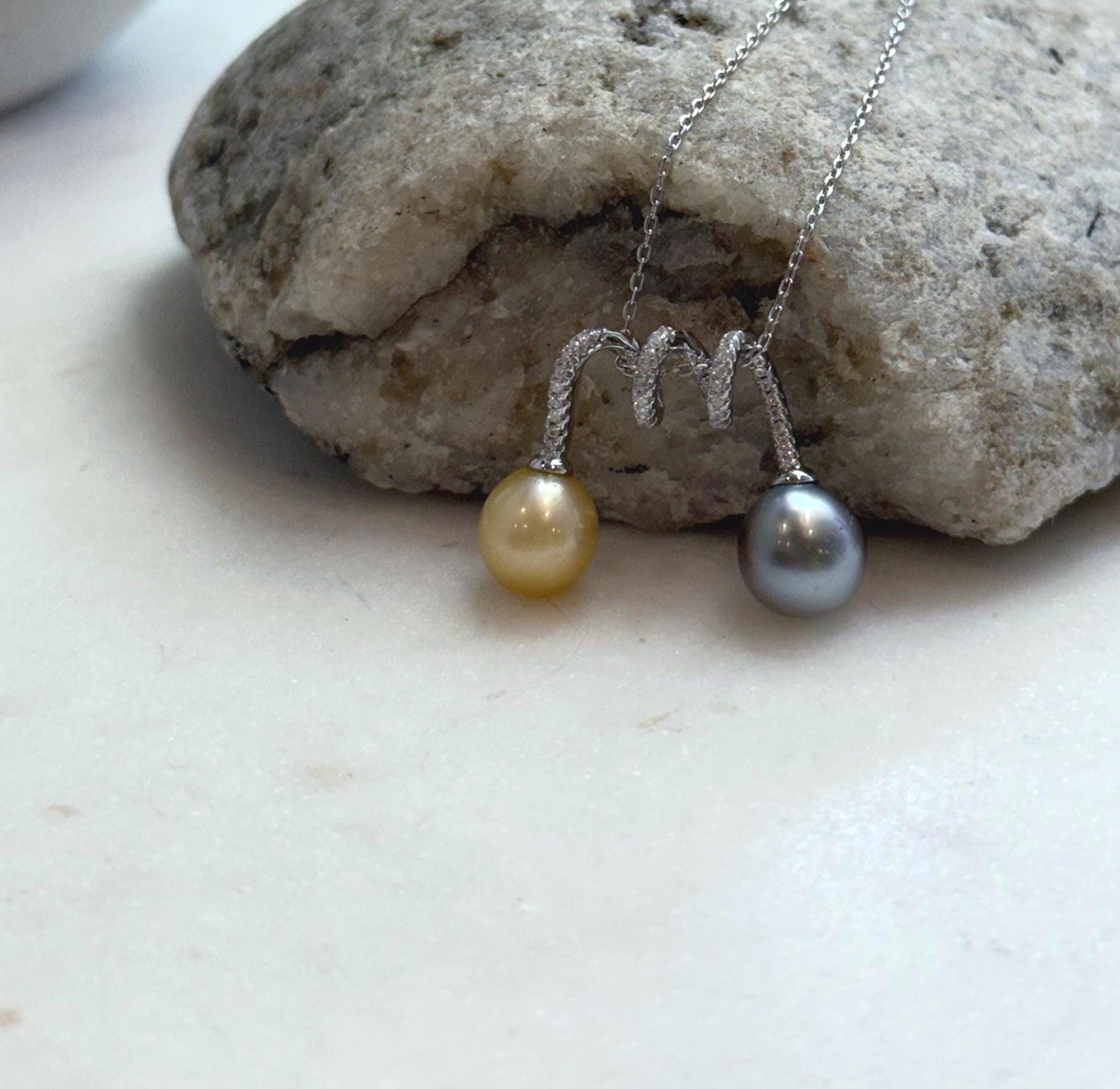 Elly’s 8.5-9mm South sea golden Tahitian ocean Pearls pendant: Extreme luster mirrored, S925 silver minimalist pendant, 2.7x2cm.