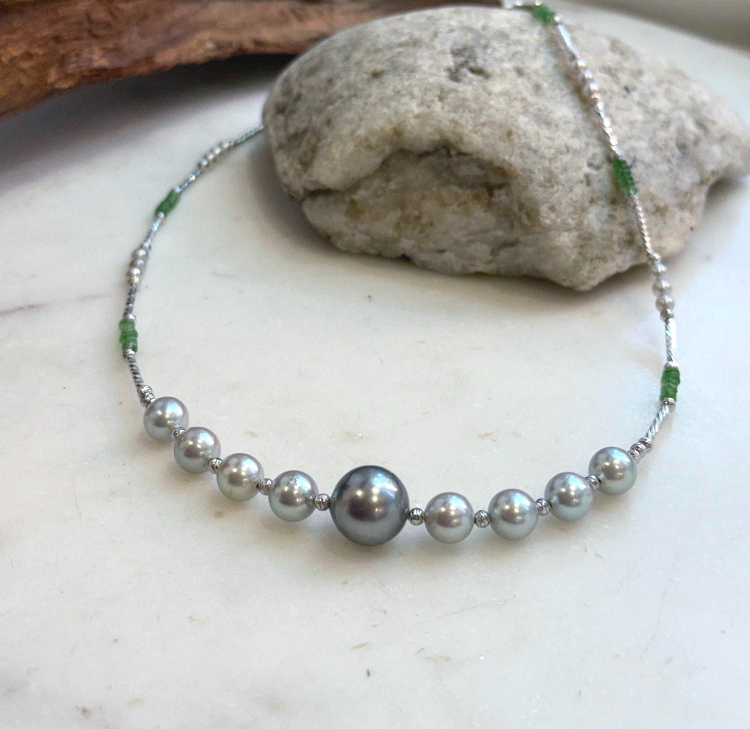 Elly’s Akoya Tahitian ocean pearls Designed Necklace: Extreme luster mirrored, S925 silver Tsavorite necklace, to 19.7”.