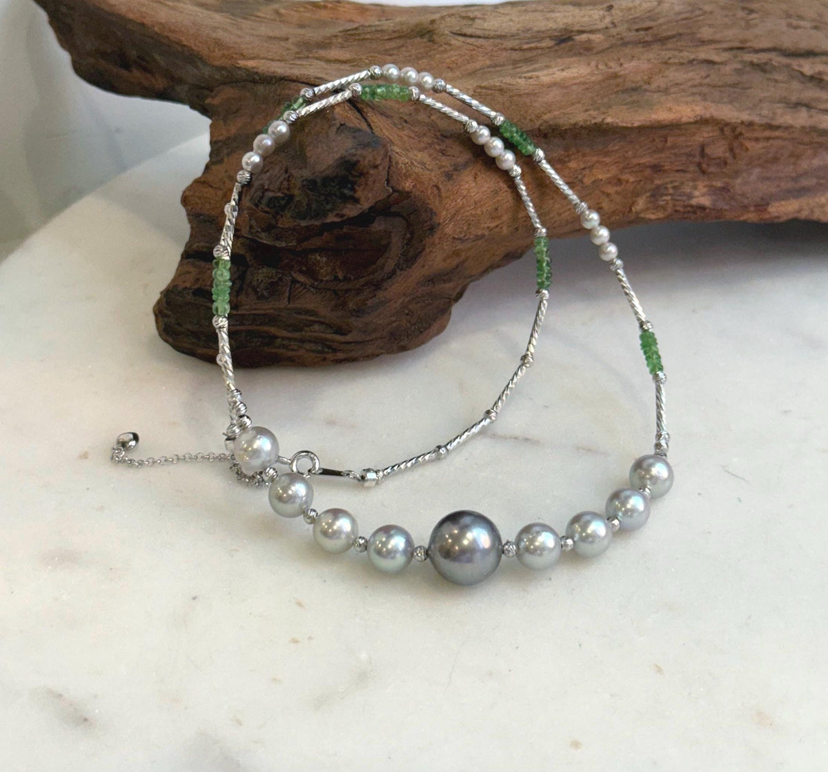 Elly’s Akoya Tahitian ocean pearls Designed Necklace: Extreme luster mirrored, S925 silver Tsavorite necklace, to 19.7”.