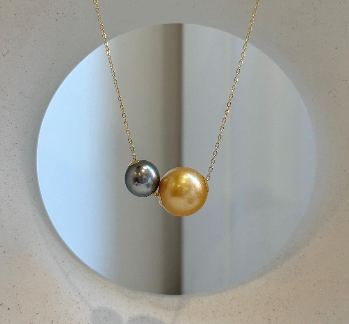 Elly’s Double Au750 18k Gold Tahitian South sea deep gold ocean Pearls Floating pendants: Extreme luster, 9-12.5mm.