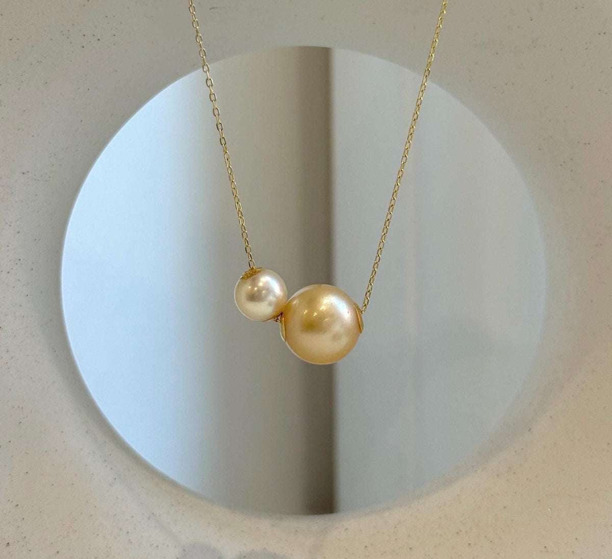 Elly’s Double Au750 18k Gold 7.7-11.7mm South sea golden Akoya Ocean Pearls Floating pendants:Extreme luster mirrored.