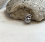 Elly’s 11.7mm Tahitian Platinum ocean Owl pendant: Extreme luster mirrored, S925 silver pendant.
