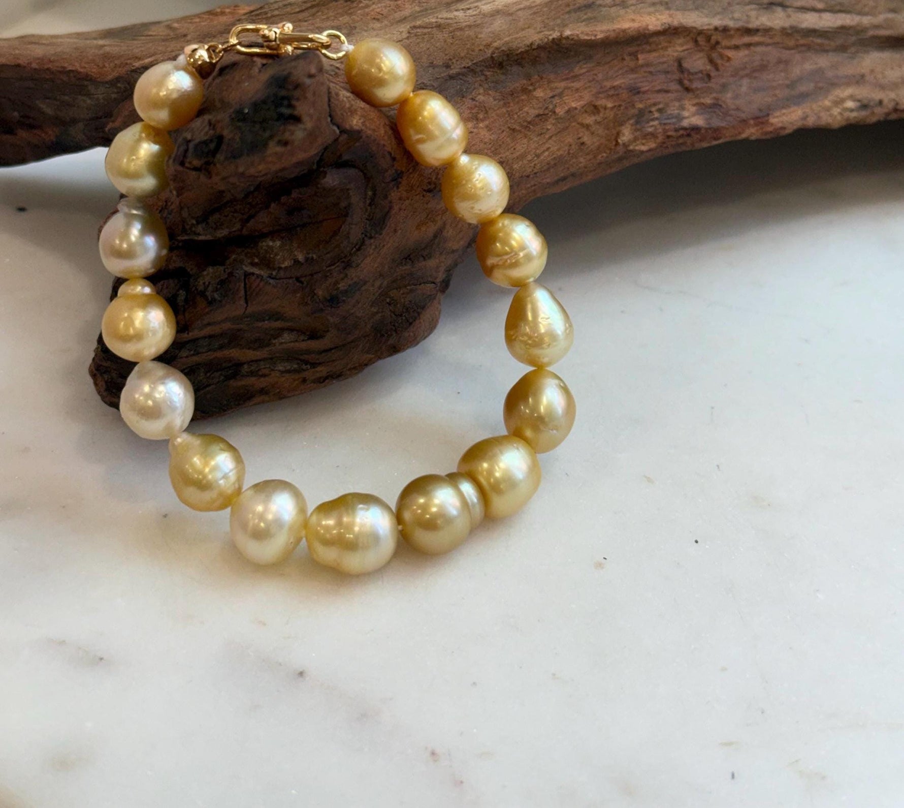 Elly’s 8.9-11.2mm 16pcs Genius South sea golden Ocean Pearls bracelet: Extreme luster, 8.1”, S925 silver bracelet.