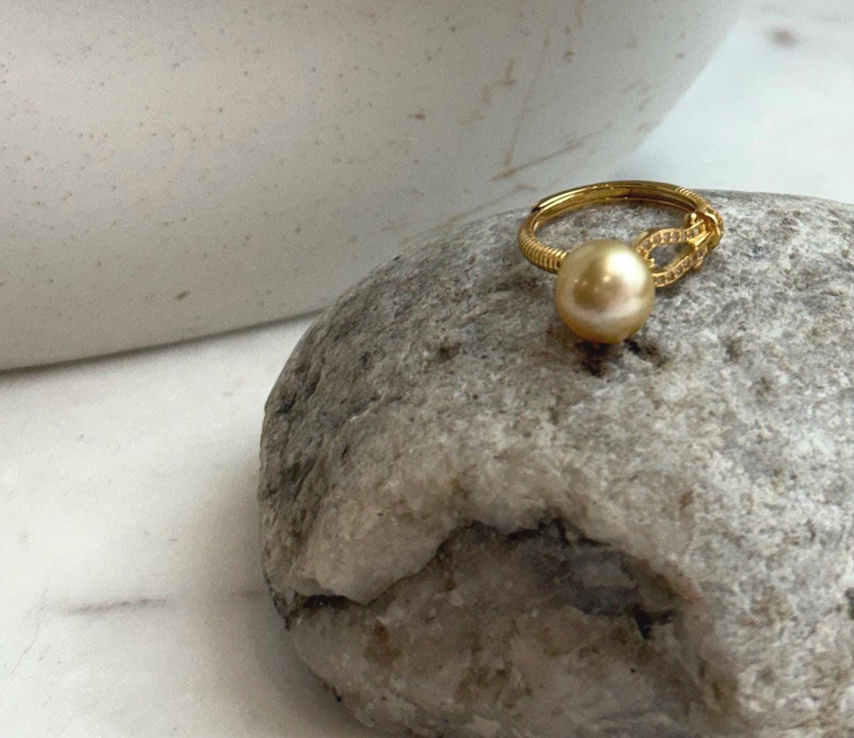 Elly’s 9.4mm South sea deep gold ocean pearl Ring: Extreme luster, S925 silver with gold plated adjustable Vintage Ring.