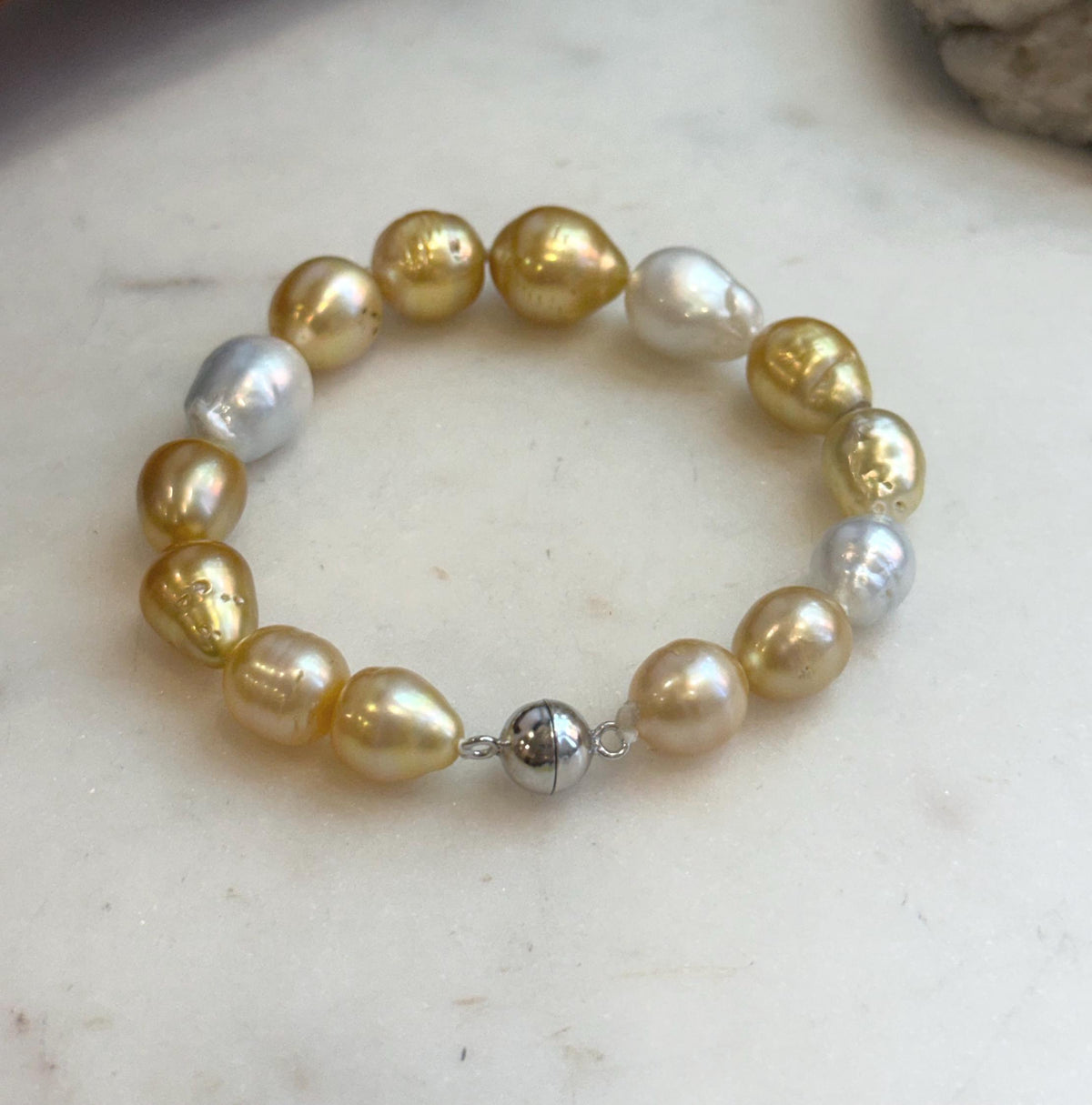 Luxury South Sea pearl bracelet in S925 sterling silver.