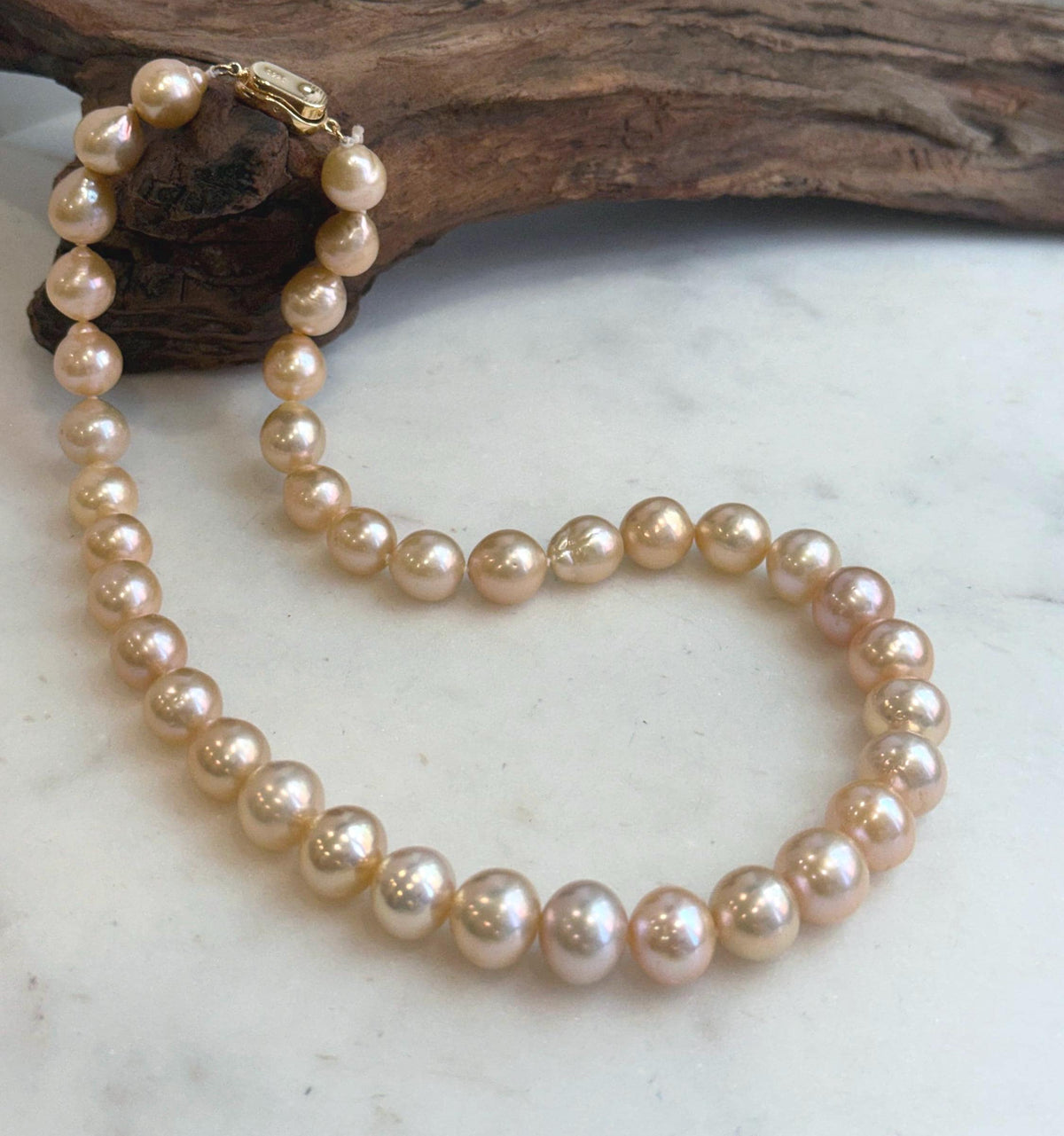 Peach Gold Edison pearl necklace mirror luster