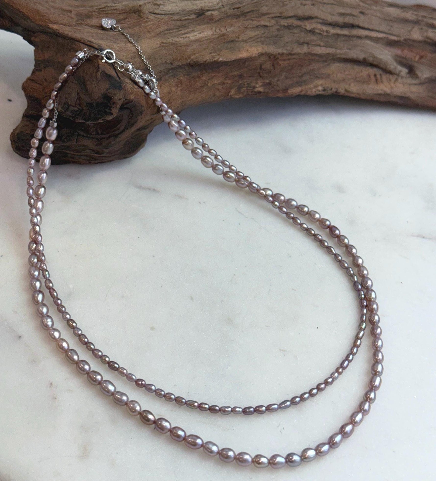 Elegant layered metallic rose pearl necklace for women.