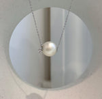 Minimalist Australian ocean pearl necklace with magnetic clasp