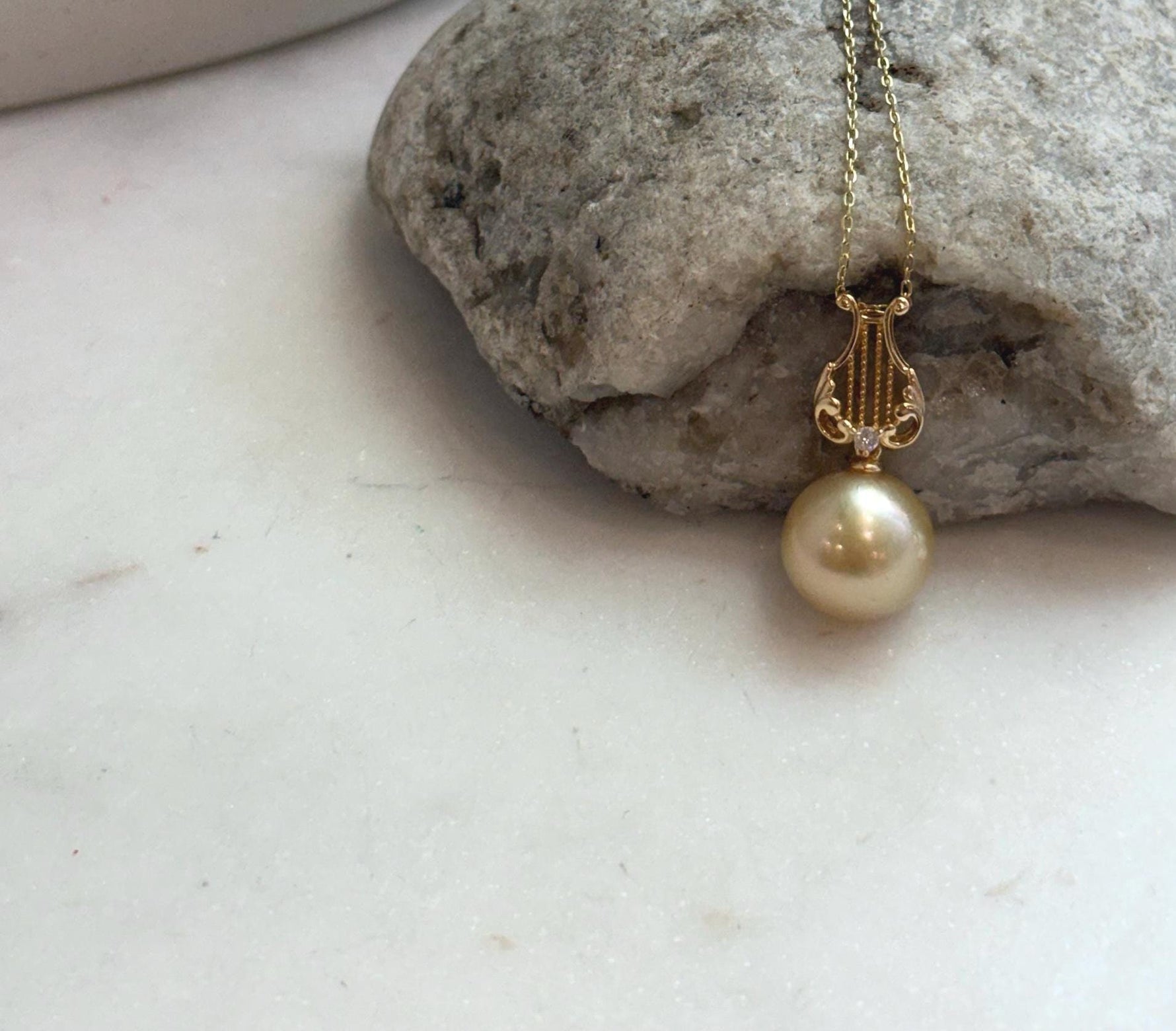 12.4mm South Sea Ultra Gold Pearl Pendant, Genuine Golden Saltwater Pearl, Mirror Luster, Gold-Plated S925 Silver Lyra Pendant, Luxury Gift