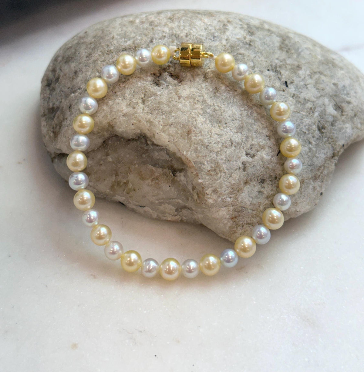 Genuine golden silver freshwater pearl bracelet with S925 sterling silver.