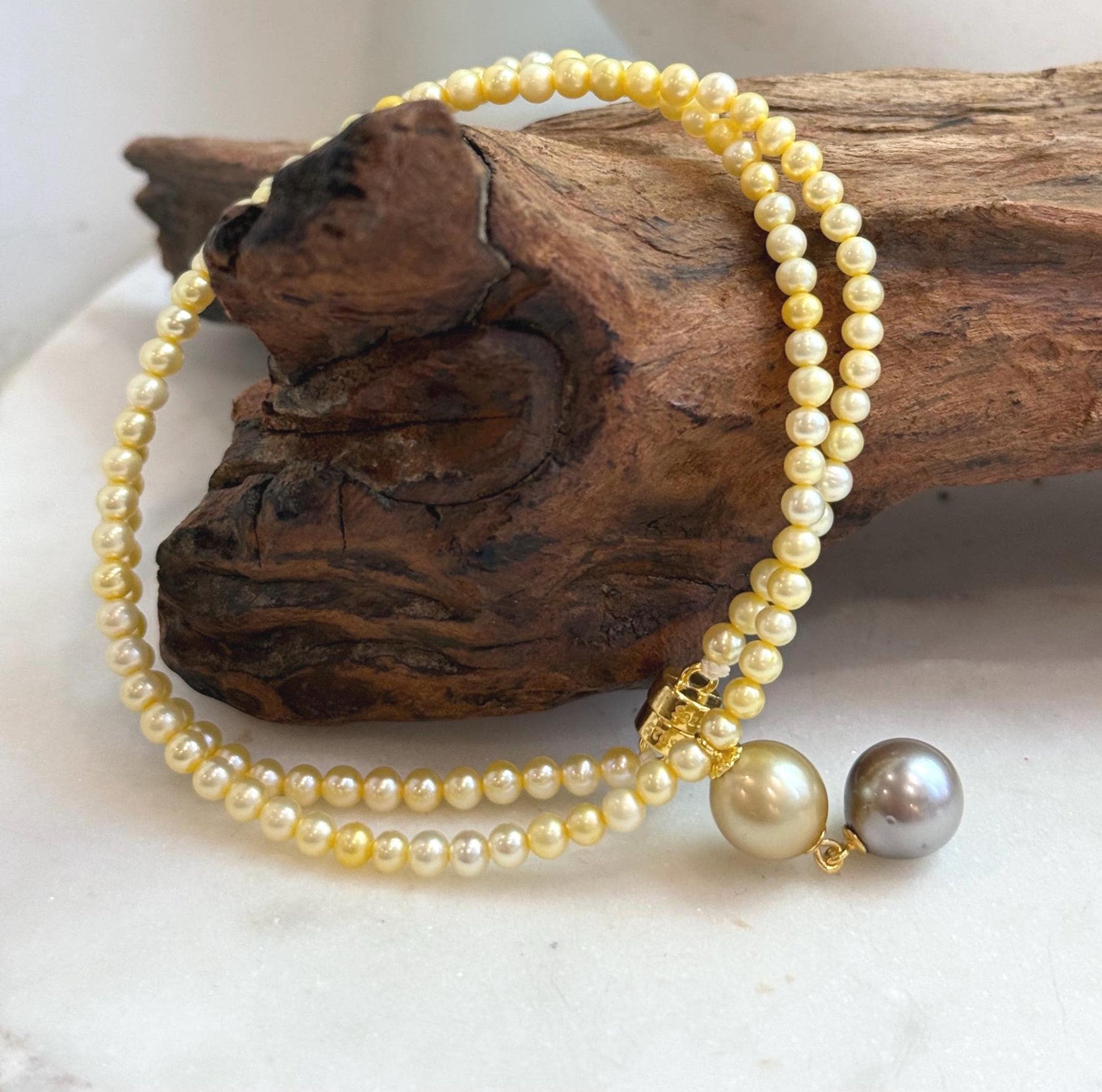 3cm high genuine pearl drop pendant with S925 sterling silver setting.