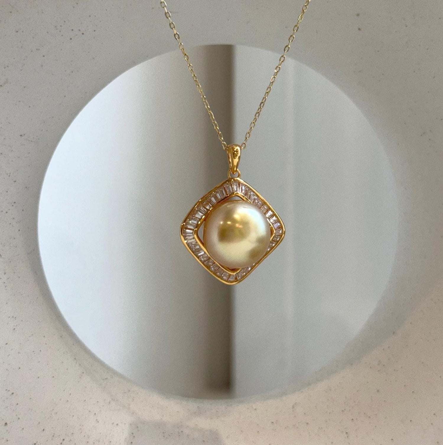 12.8mm South Sea deep tea golden pearl pendant