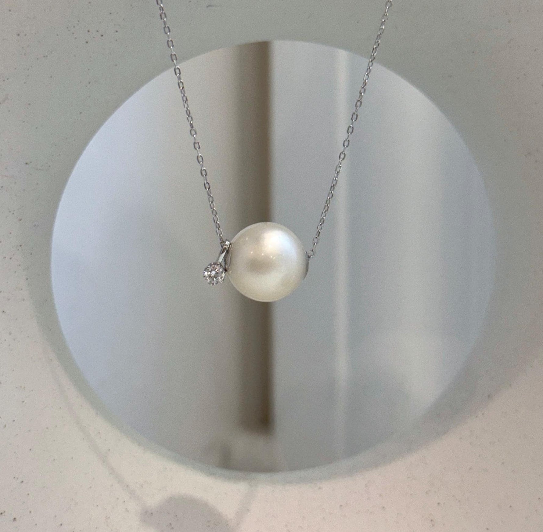 Round 12.2mm Australian saltwater pearl floating pendant for women