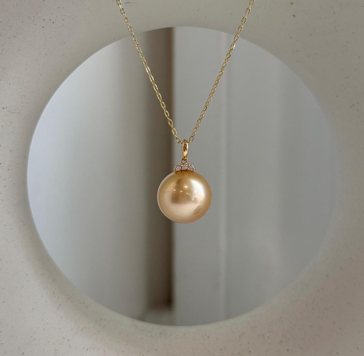 Luxury 12.3mm golden South Sea pearl necklace with rich tea gold color