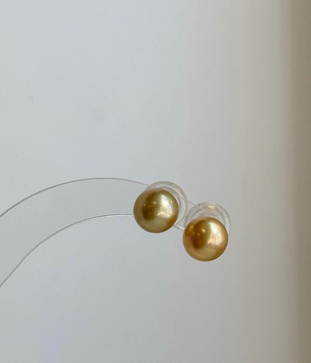 Mirror luster 8.8mm saltwater pearl stud earrings