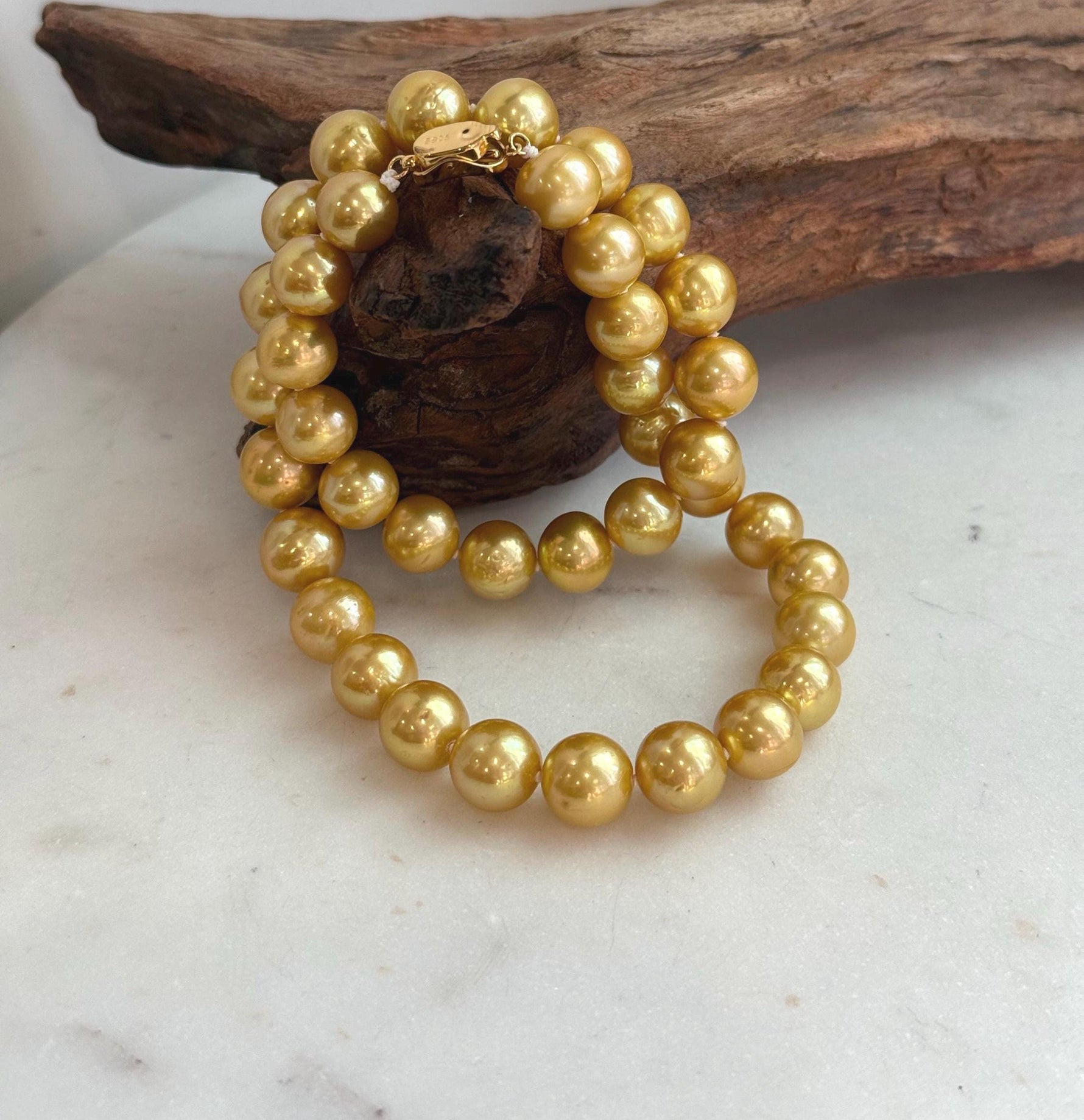 Luxury large golden freshwater pearl necklace for women