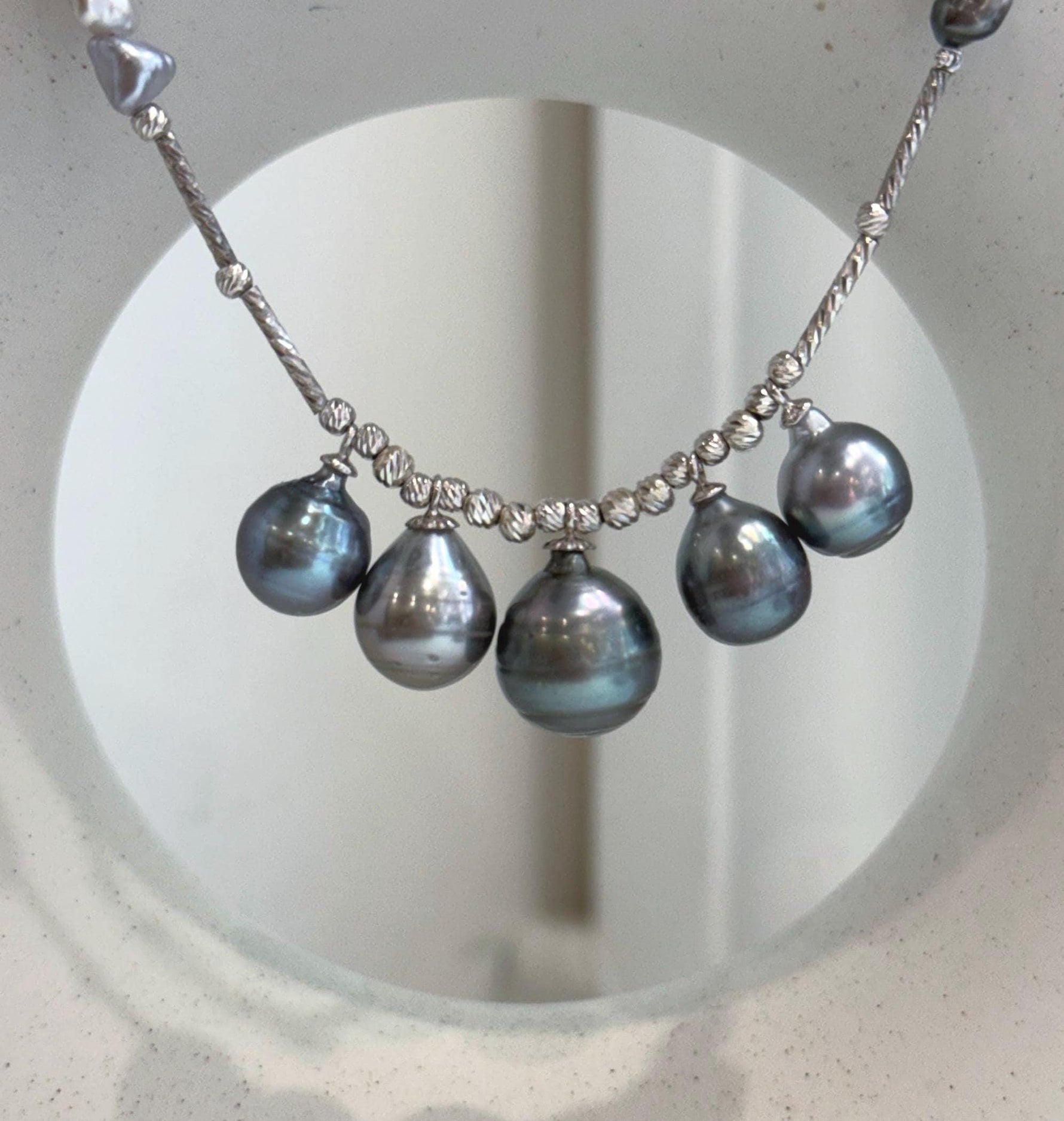 Five South Sea and Tahitian pearl necklace with mirror luster