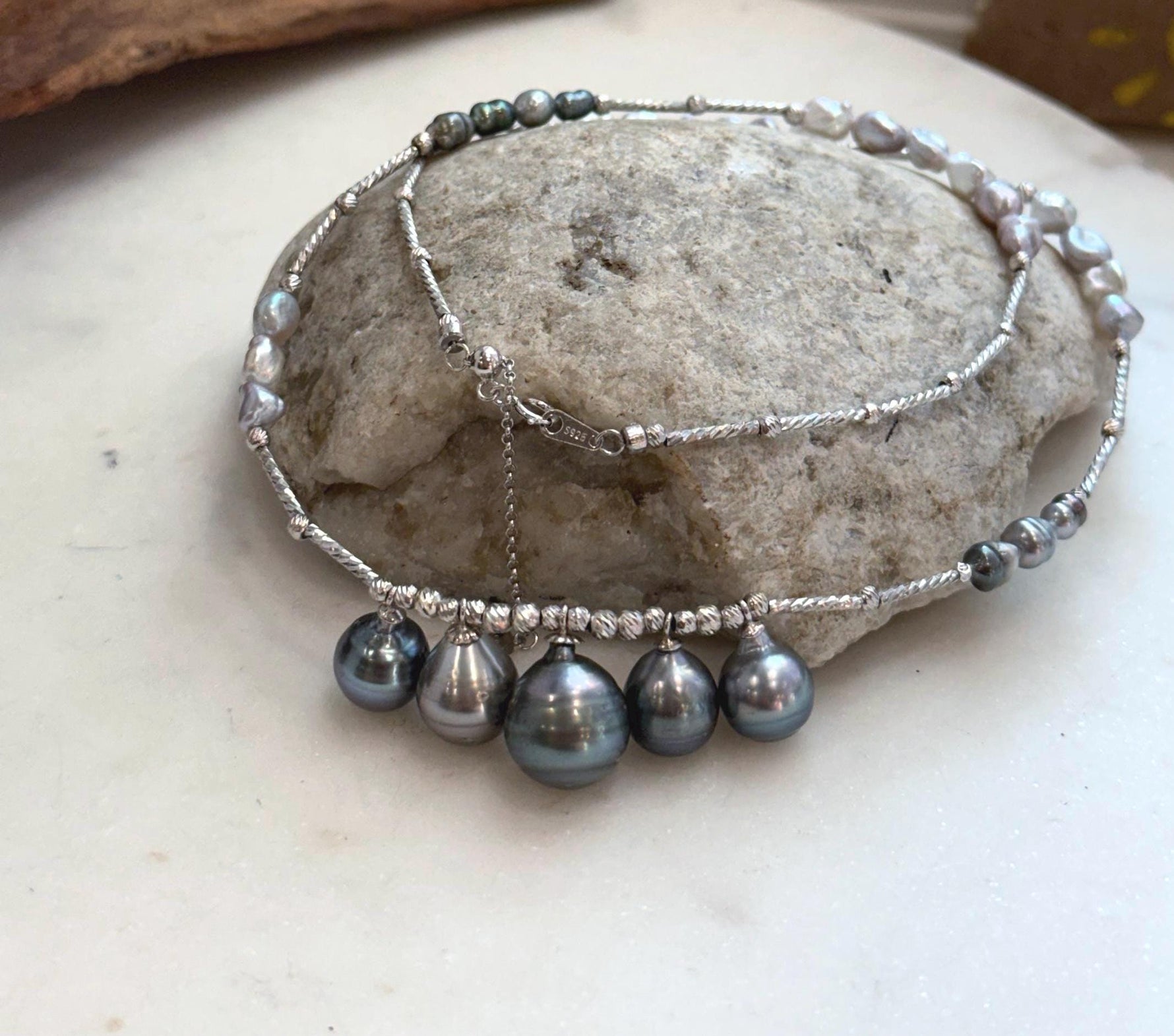 Mirror luster 9.7–12.3mm saltwater pearl jewelry